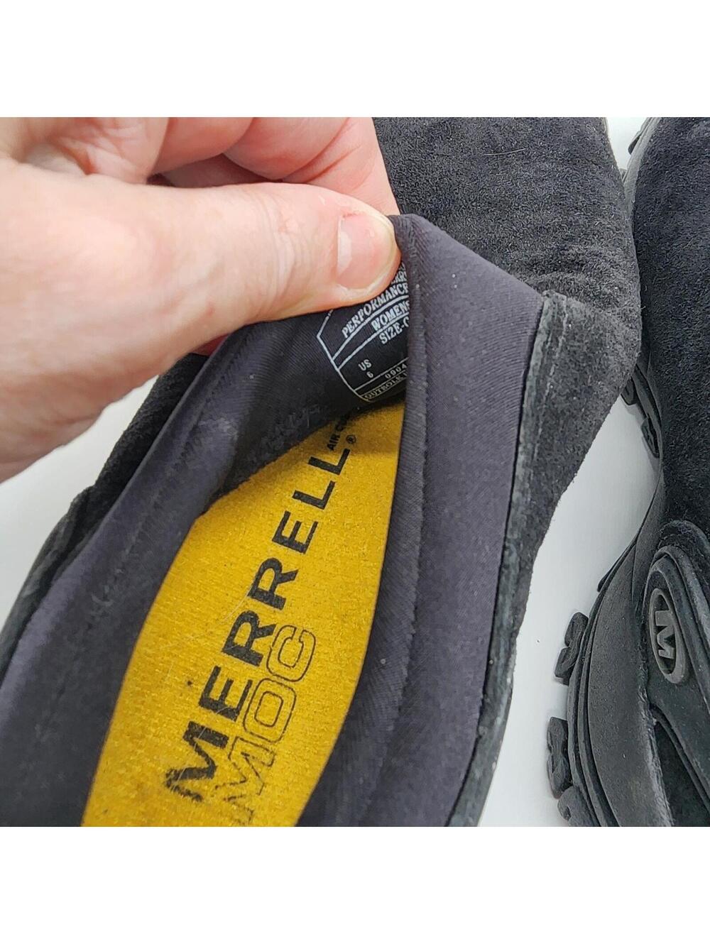 Merrell mog suede shoes Size 6 womans - Picture 7 of 9